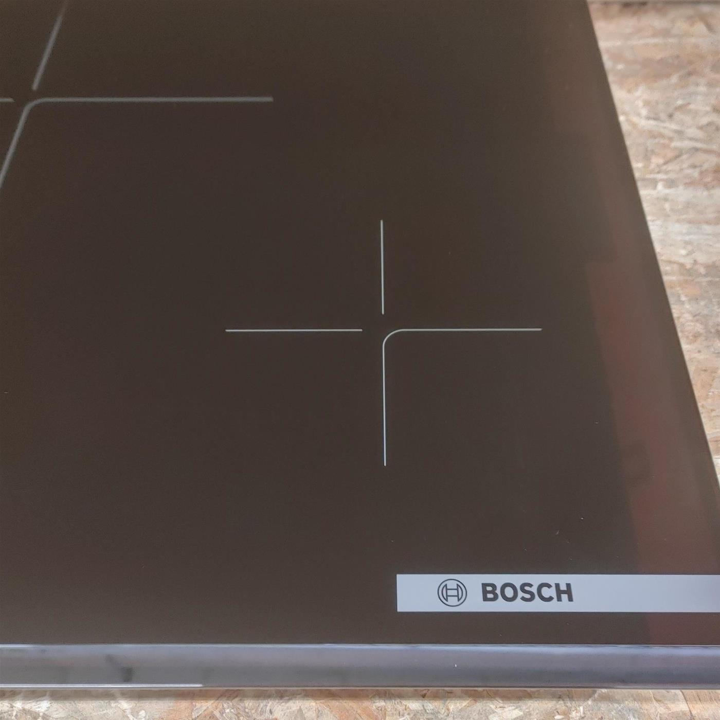 Piano cottura Bosch Serie 6 PVS83KHC1Z a induzione CombInduction 80 cm