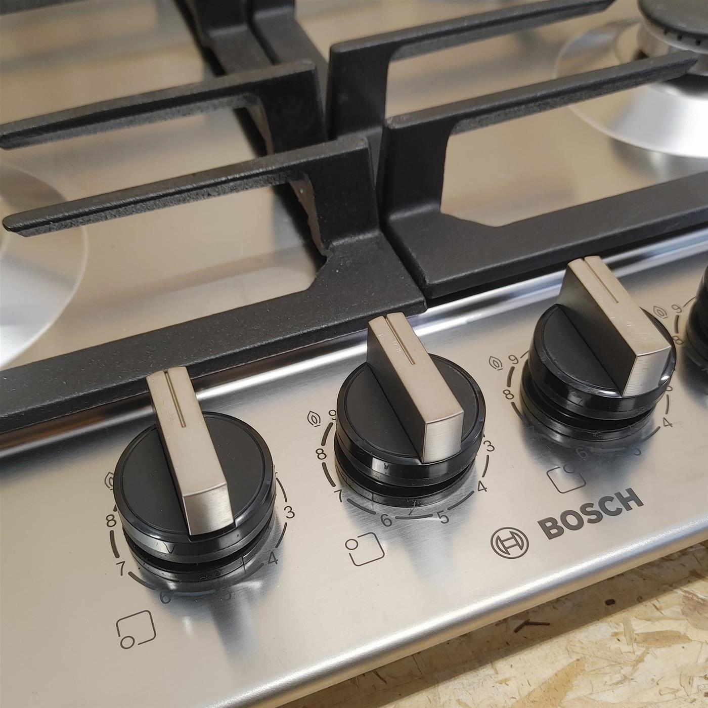 Bosch Serie 6 PCH6A5B90 piano cottura Nero, Acciaio inossidabile Da incasso Gas 4 Fornello(i)