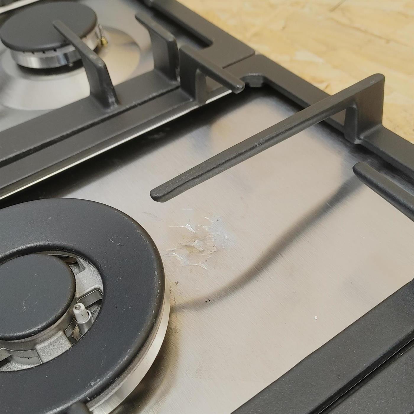 Bosch Serie 6 PCQ7A5B90 piano cottura Acciaio inossidabile Da incasso Gas 5 Fornello(i)