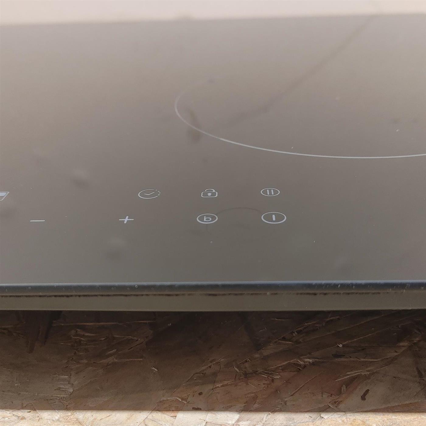 Candy Smart CDJ642KTT Nero Da incasso 60 cm Piano cottura a induzione 4 Fornello(i)