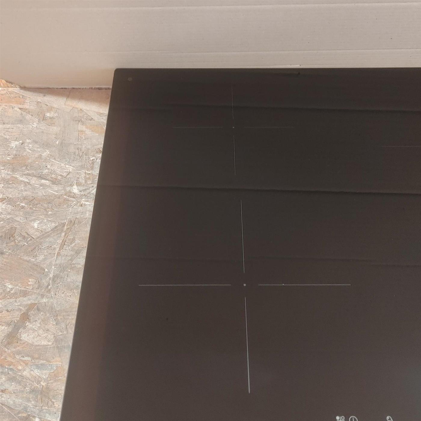 Piano cottura De’Longhi PIN 62 a induzione 60 cm