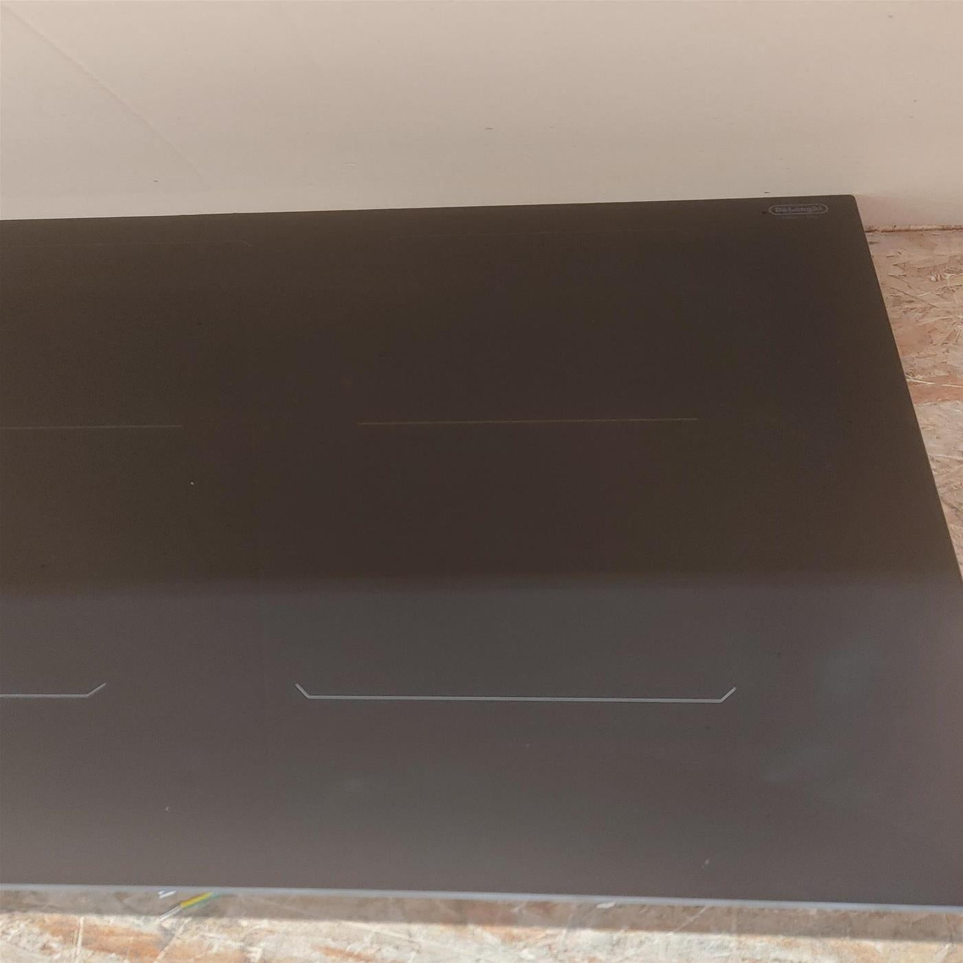 Piano cottura De Longhi SLI 754 a induzione 4 zone cottura 75 cm