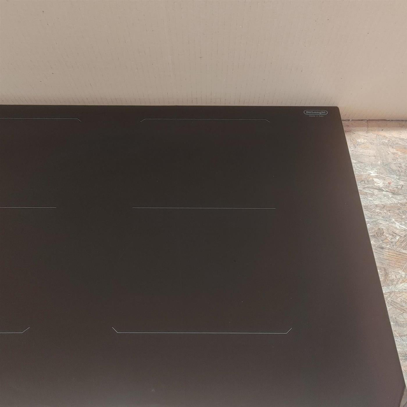 Piano cottura De Longhi SLI 754 a induzione 4 zone cottura 75 cm