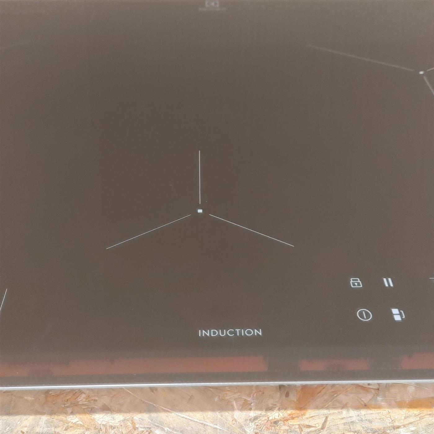 Piano cottura Electrolux LIL83443 a induzione