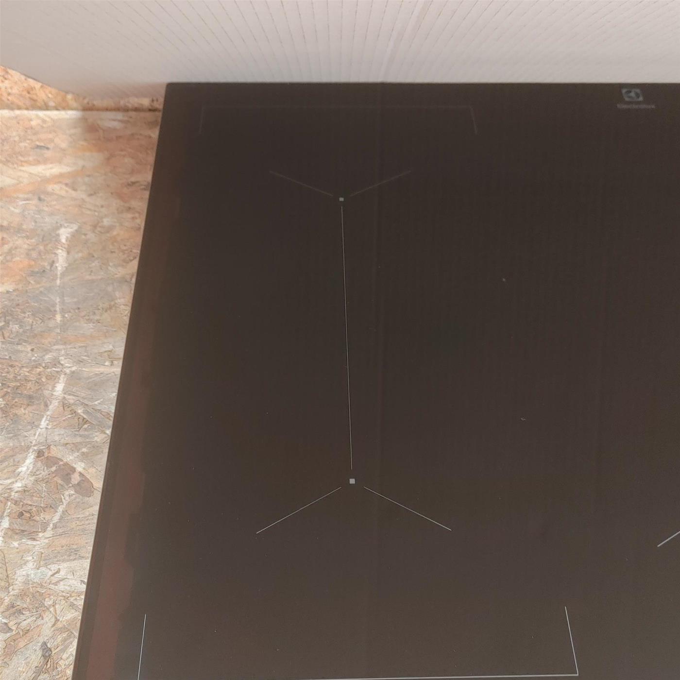 Piano cottura Electrolux LIL83443 a induzione