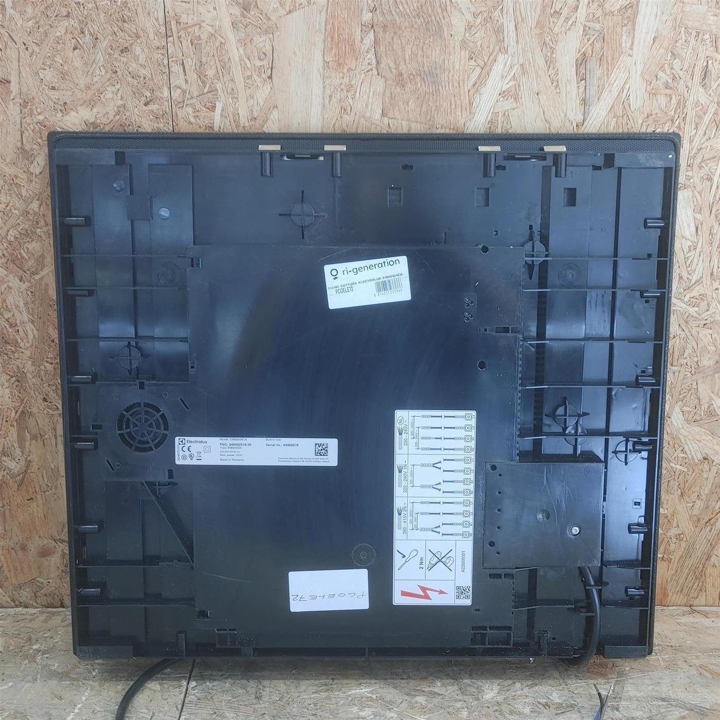 Piano Cottura Electrolux Serie 300 EIB60424CK a induzione