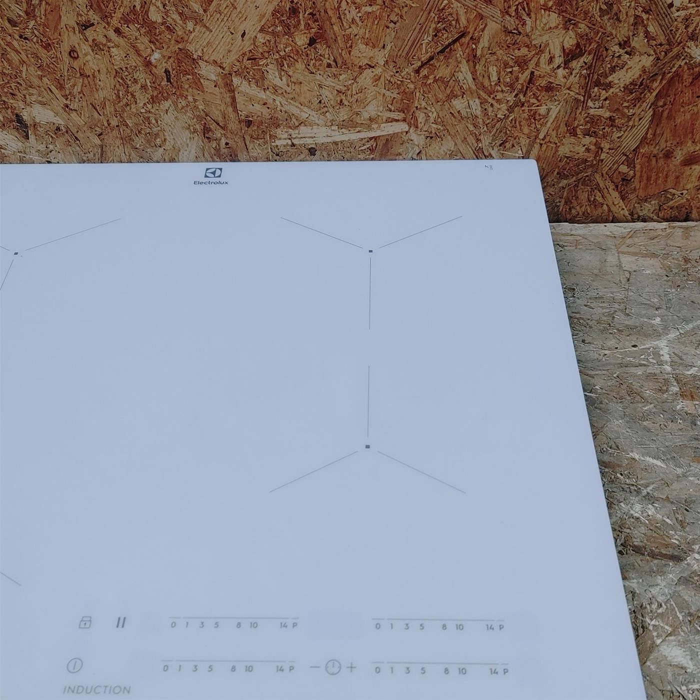 Piano cottura Electrolux LIL61443BW a induzione 4 Zone 60 Cm