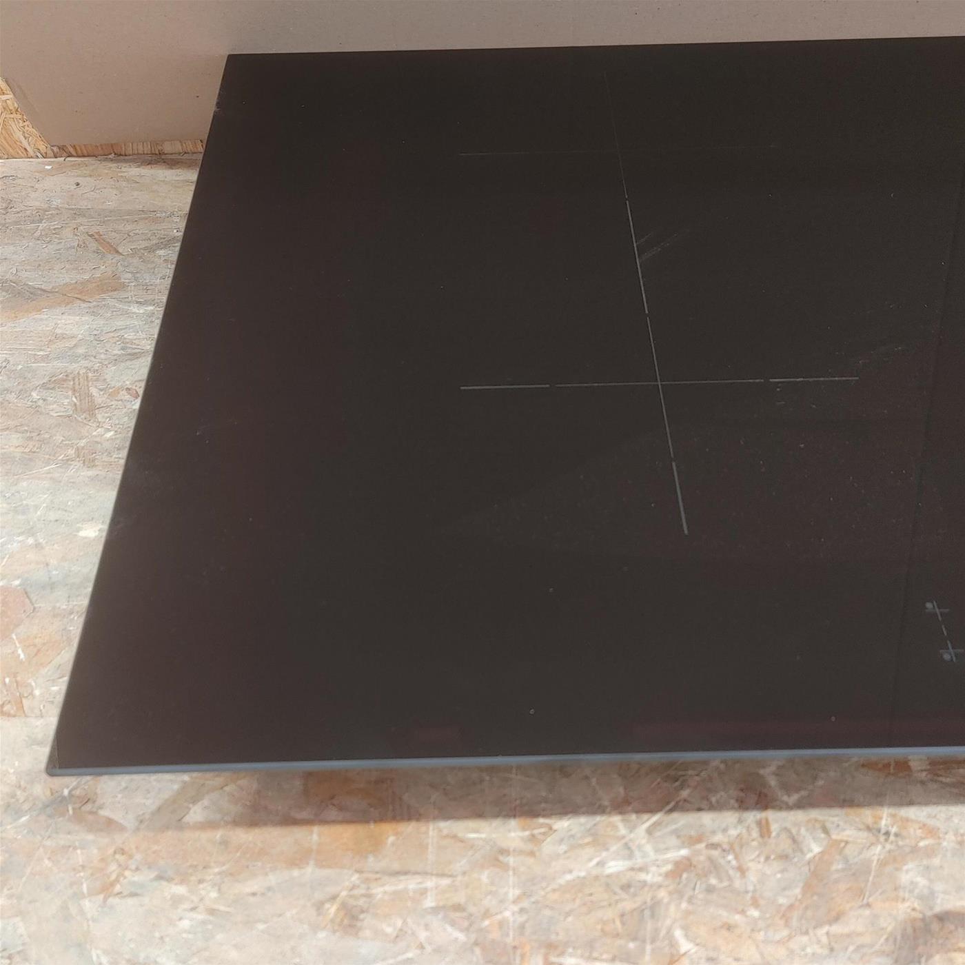 Piano cottura Smeg SIB2741D a induzione 4 zone cottura