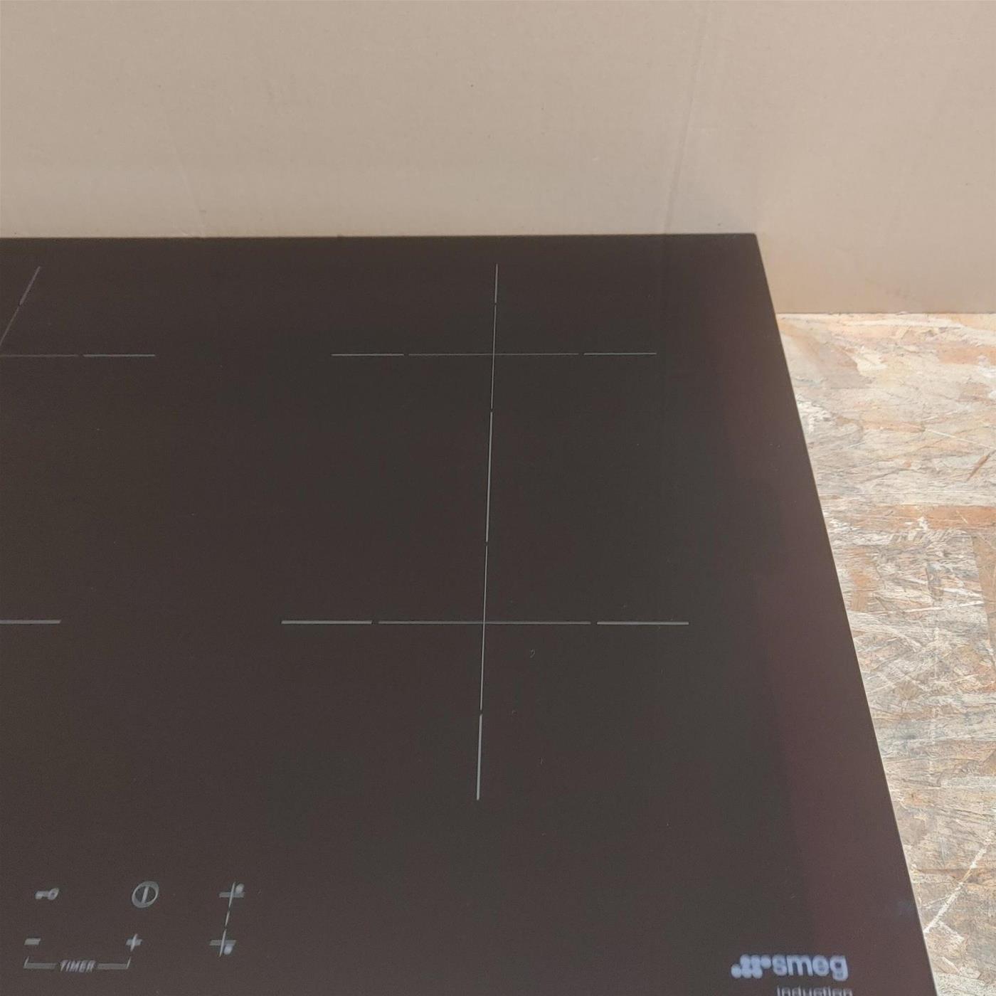Piano cottura Smeg SIB2641D a induzione 4 zone cottura