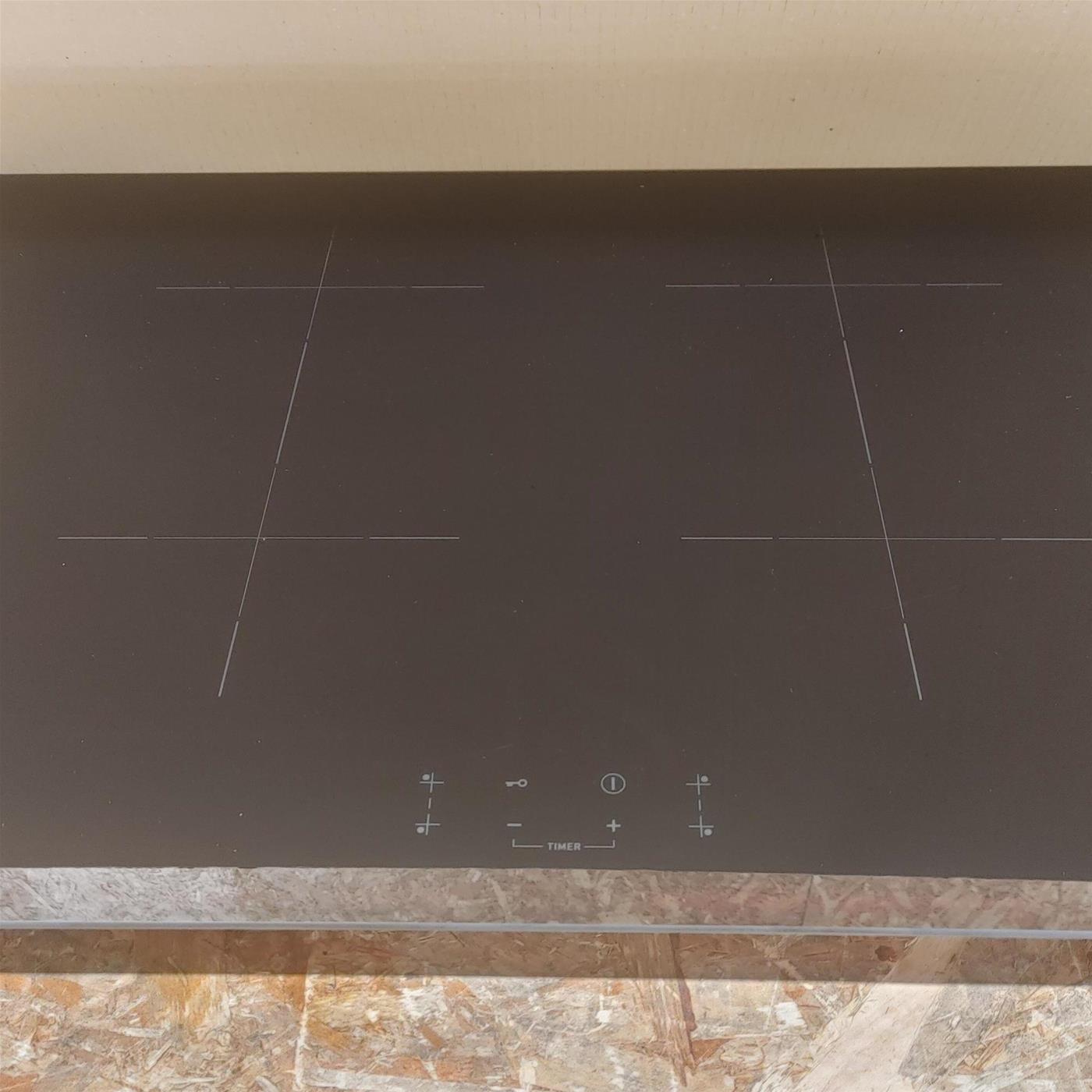 Piano cottura Smeg SIB2741D a induzione 4 zone cottura