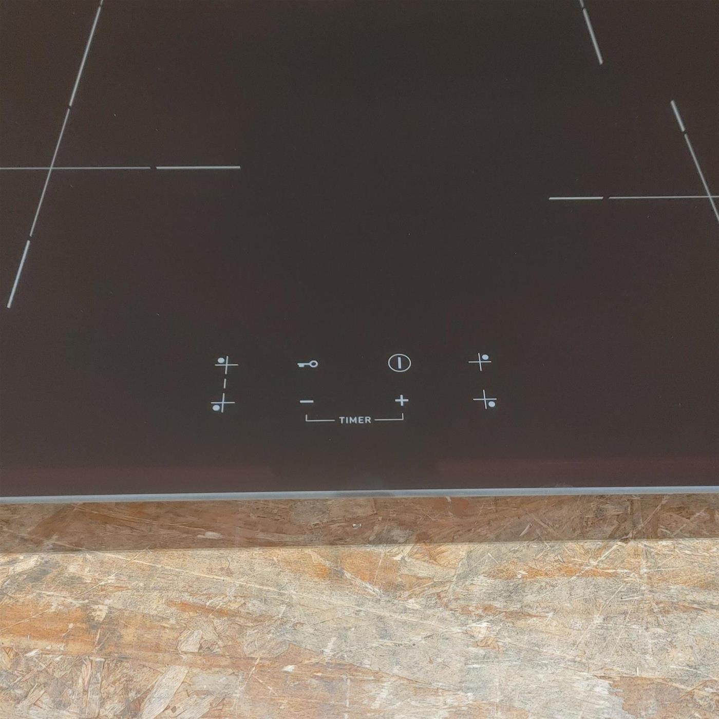 Piano cottura Smeg SI1B2742D a induzione 4 zone cottura 75 cm