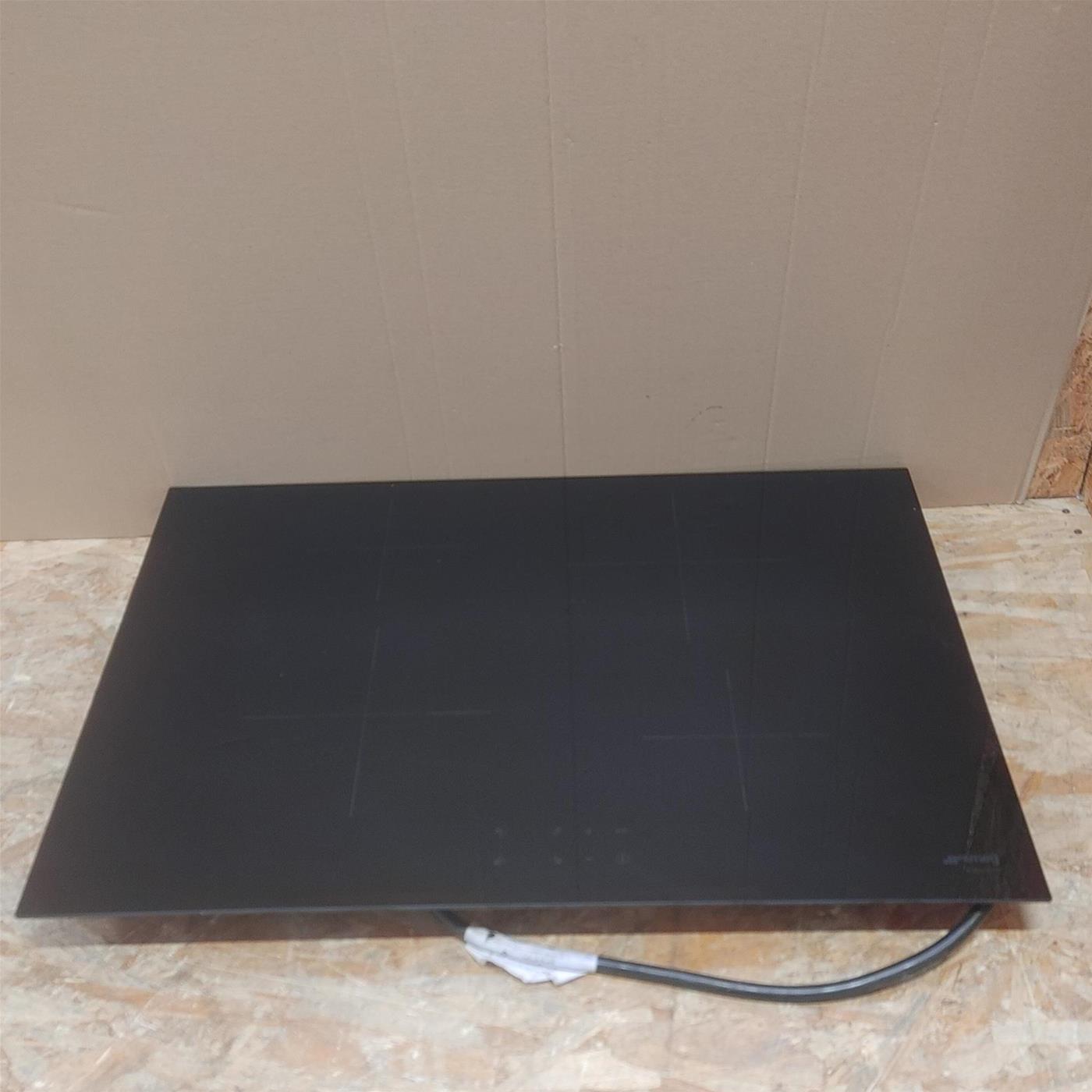 Piano cottura Smeg SI2741D a induzione 75 cm