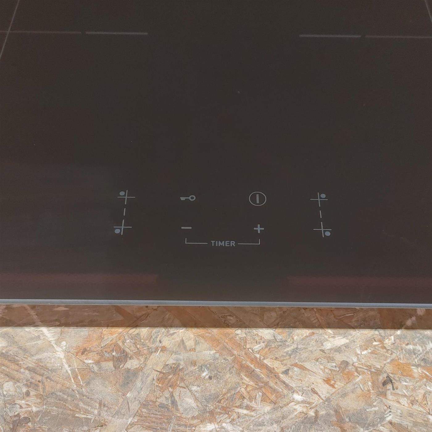 Piano cottura Smeg SIB2741D a induzione 4 zone cottura