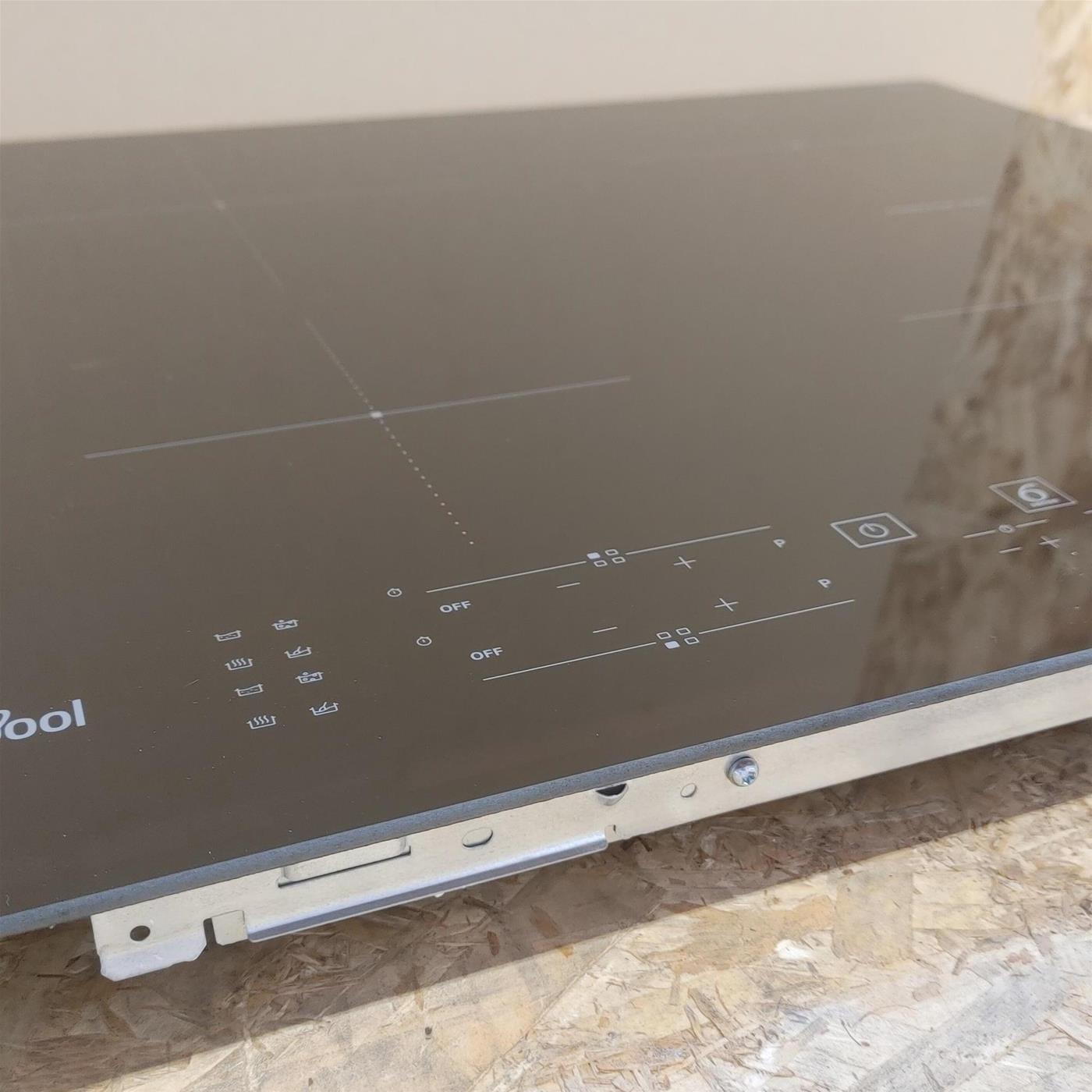 Whirlpool WB B8360 NE Nero Da incasso 59 cm Piano cottura a induzione 4 Fornello(i)