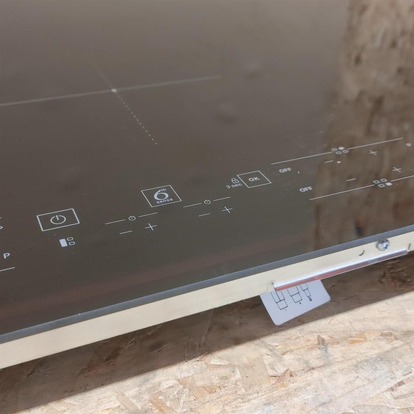 Piano cottura a induzione in vetroceramica Whirlpool - WL B2977 NE