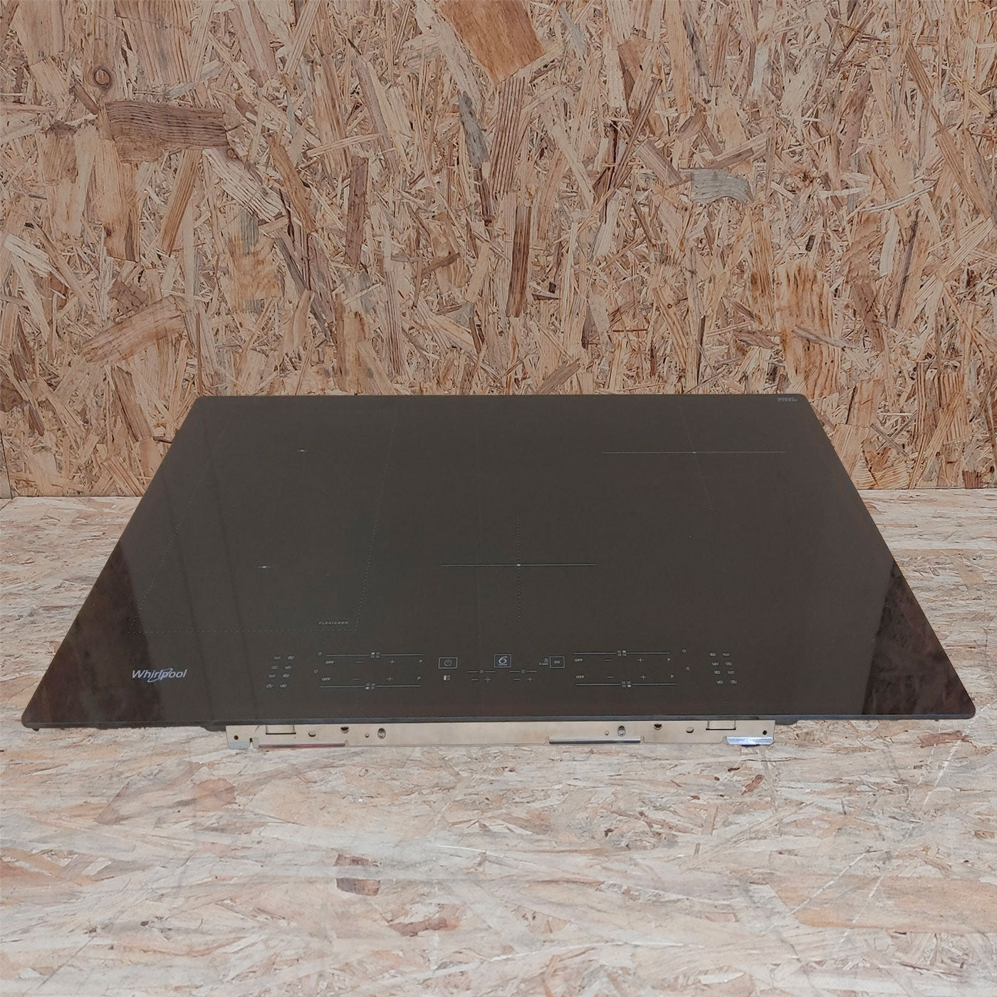 Piano cottura a induzione in vetroceramica Whirlpool - WL B2977 NE