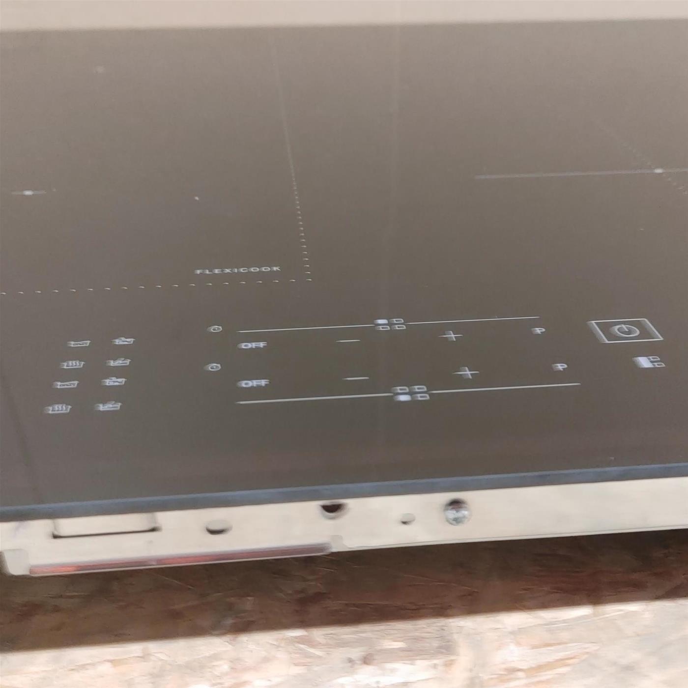 Piano cottura a induzione in vetroceramica Whirlpool - WL B2977 NE