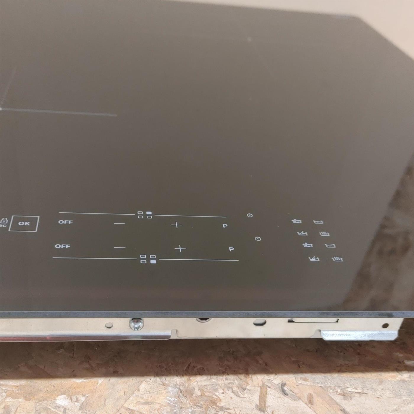 Piano cottura a induzione in vetroceramica Whirlpool - WL B2977 NE