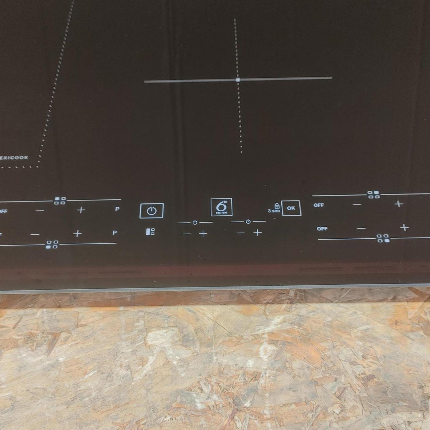 Hotpoint Piano cottura a induzione HB 0577B NE