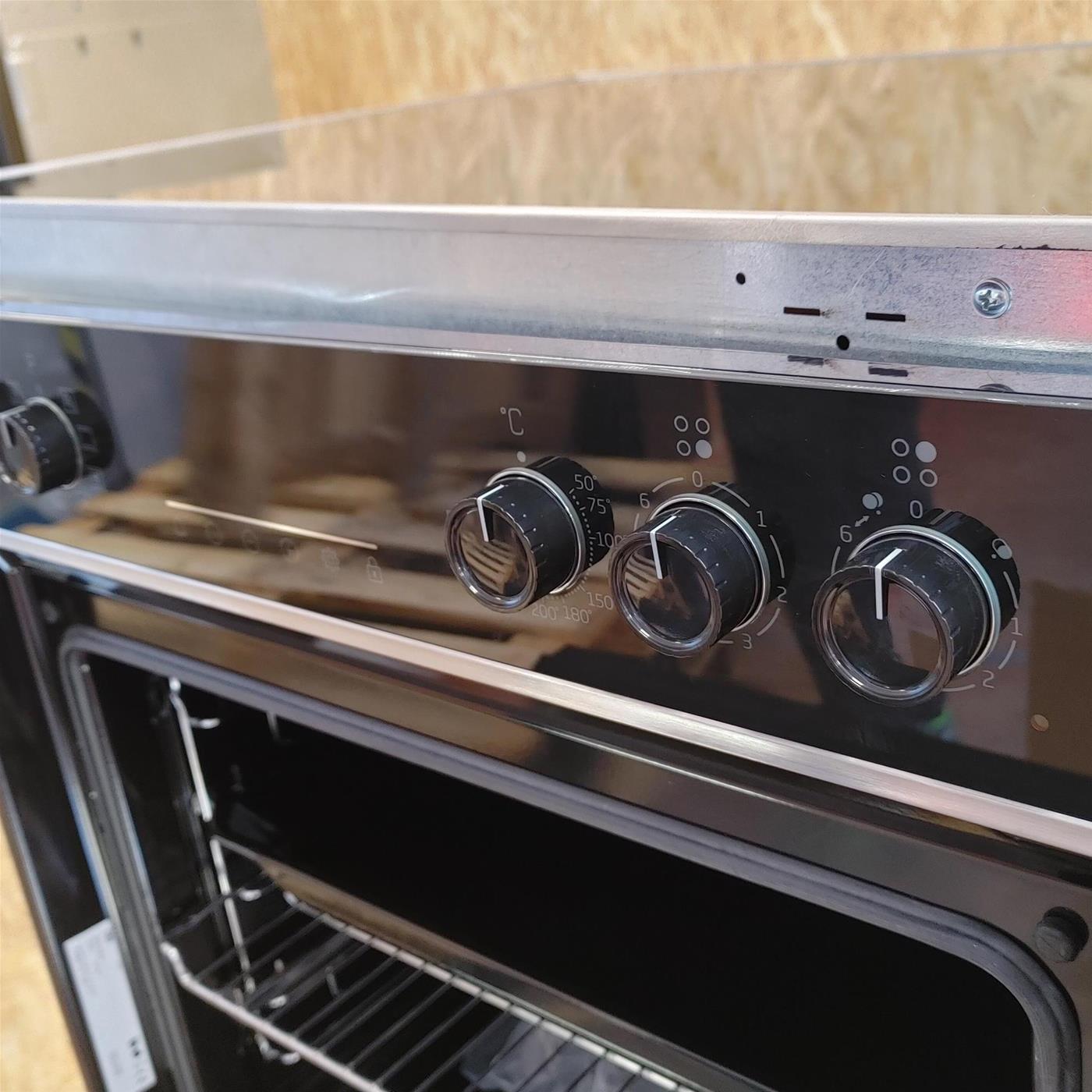 Beko BBUM13329X set di elettrodomestici Forno e Piano cottura in vetroceramica elettrico