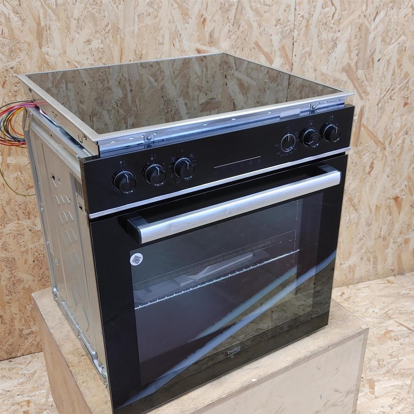 Beko BBUM13329X set di elettrodomestici Forno e Piano cottura in vetroceramica