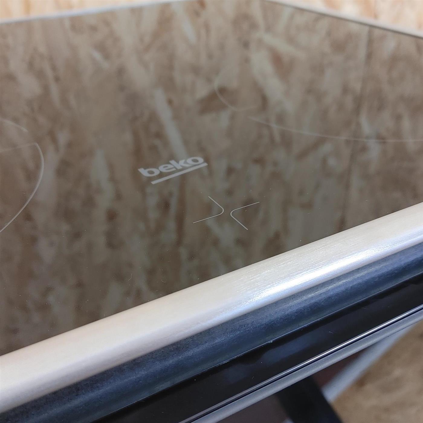 Beko BBUM13329X set di elettrodomestici Forno e Piano cottura in vetroceramica