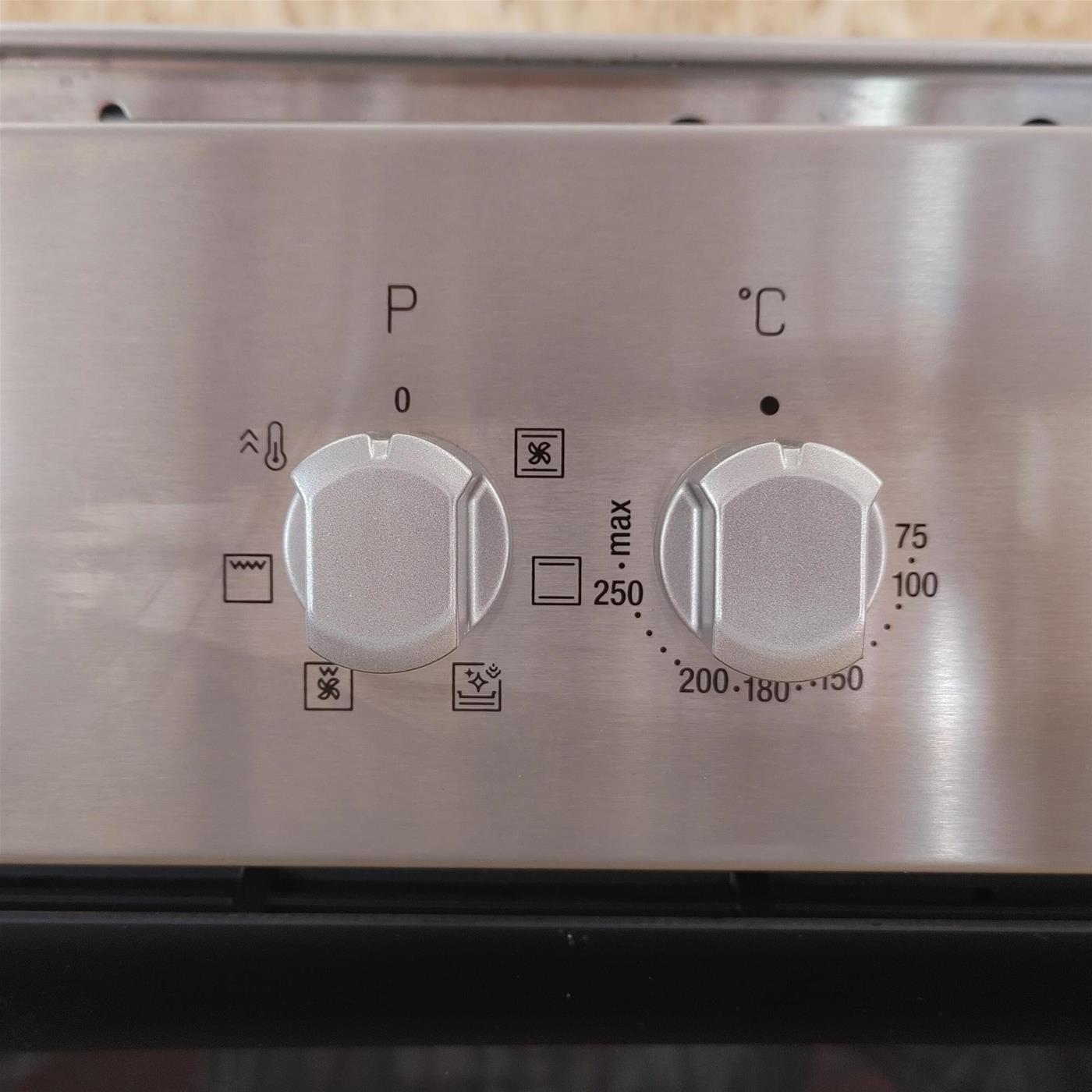 Beko BBUM13329X set di elettrodomestici Forno e Piano cottura in vetroceramica