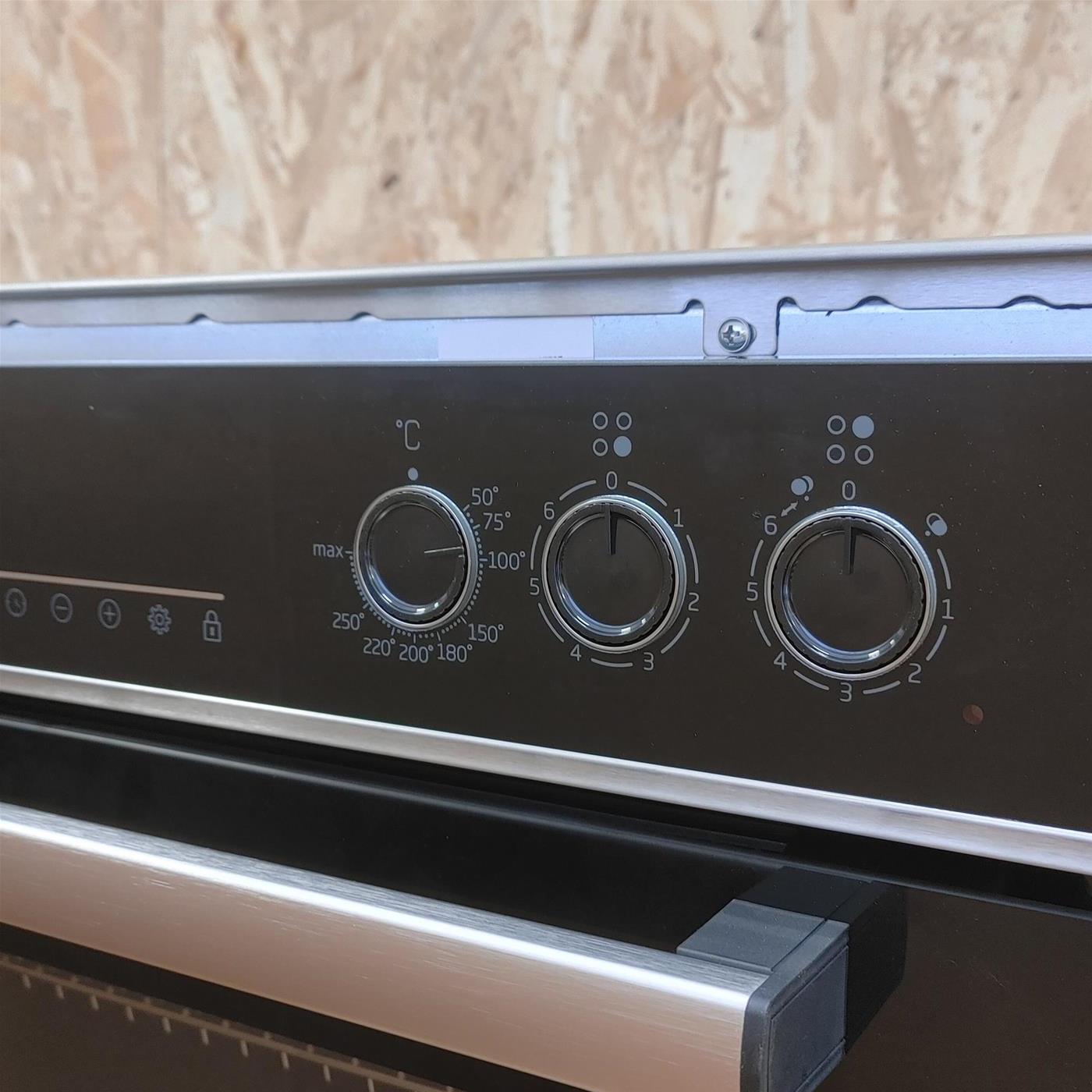 Beko BBUM13329X set di elettrodomestici Forno e Piano cottura in vetroceramica