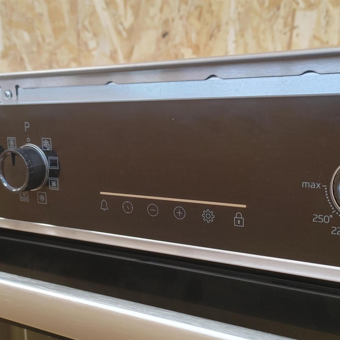 Beko BBUM13329X set di elettrodomestici Forno e Piano cottura in vetroceramica