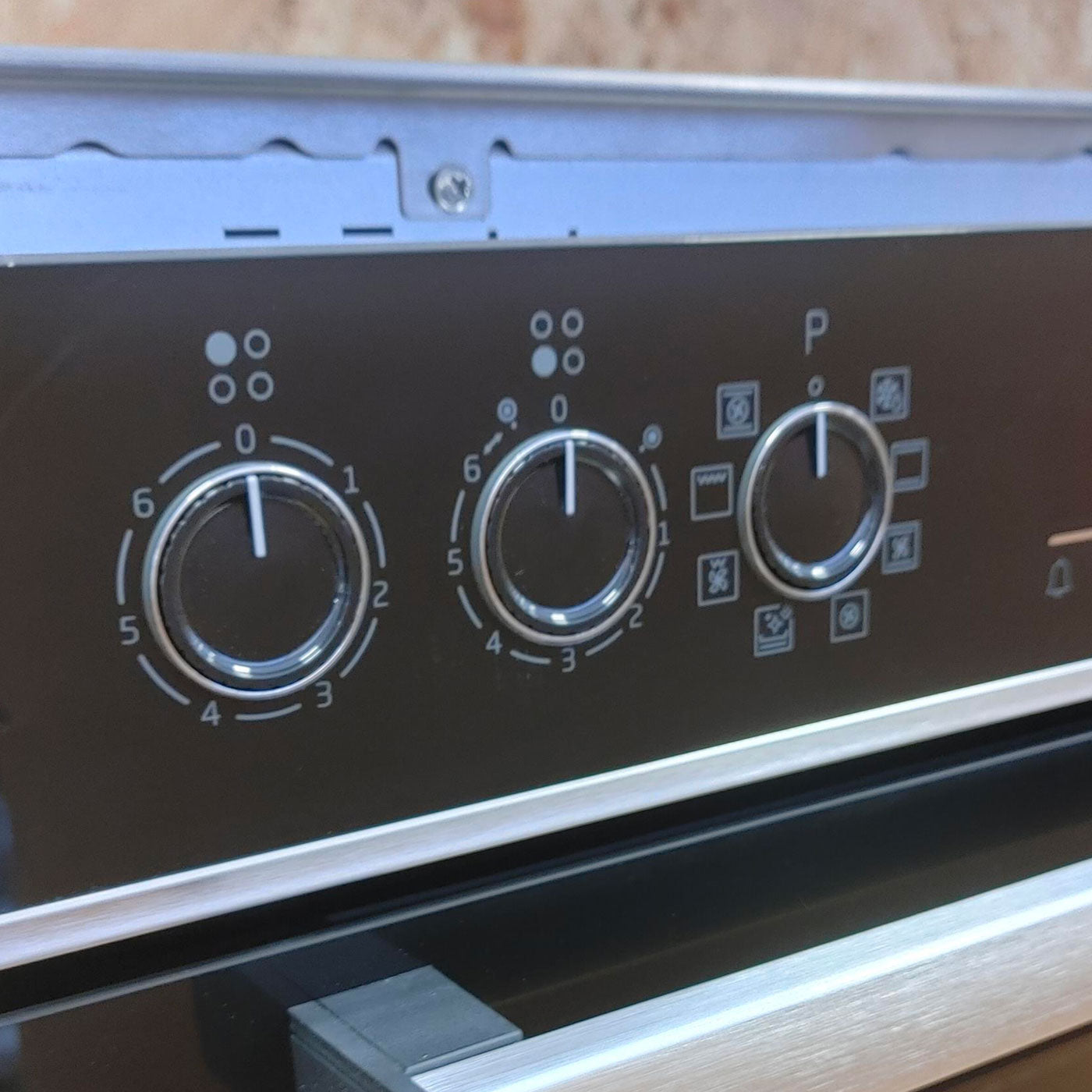 Beko BBUM13329X set di elettrodomestici Forno e Piano cottura in vetroceramica