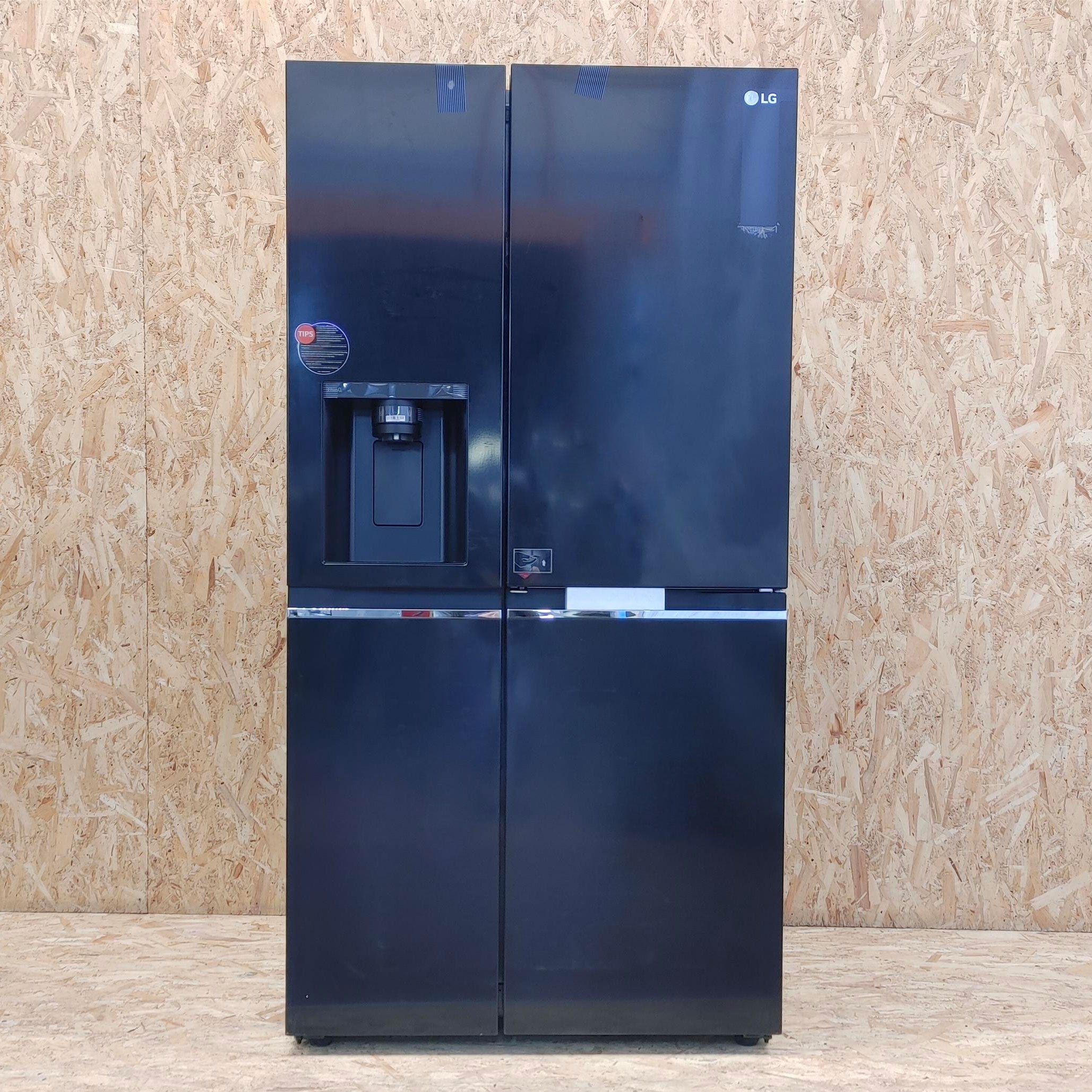 LG GSJV70WBTF Frigorifero Smart Side-by-Side Door-in-Door™ Classe energetica F Allaccio alla rete idrica