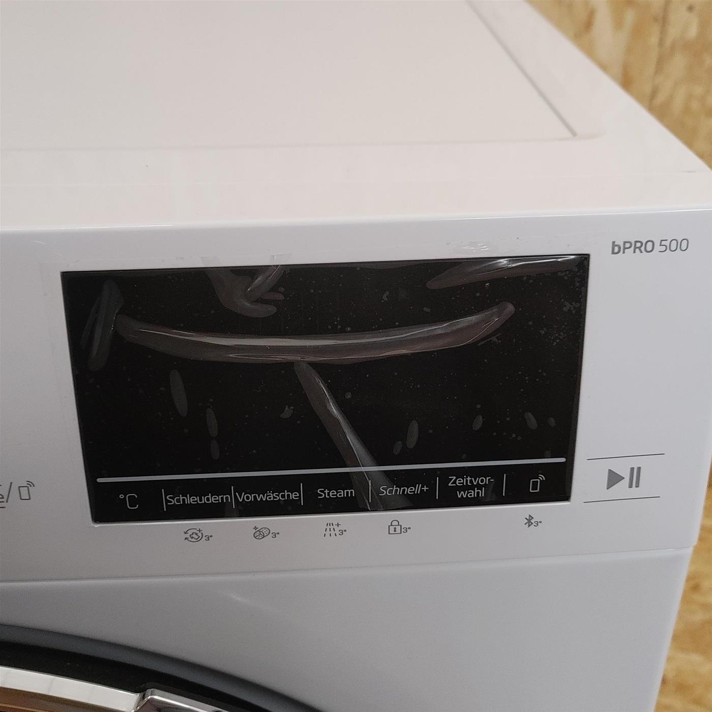 Beko B5WFU58418W lavatrice Caricamento frontale 8 kg 1400 Giri/min A Bianco