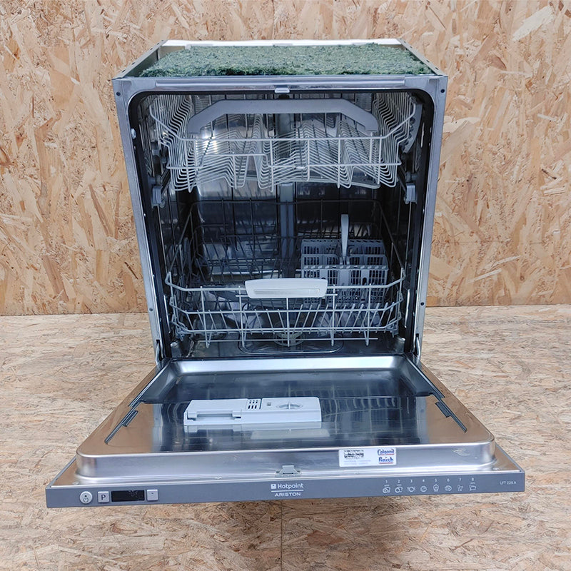 Hotpoint LFT 228 A A scomparsa totale 12 coperti