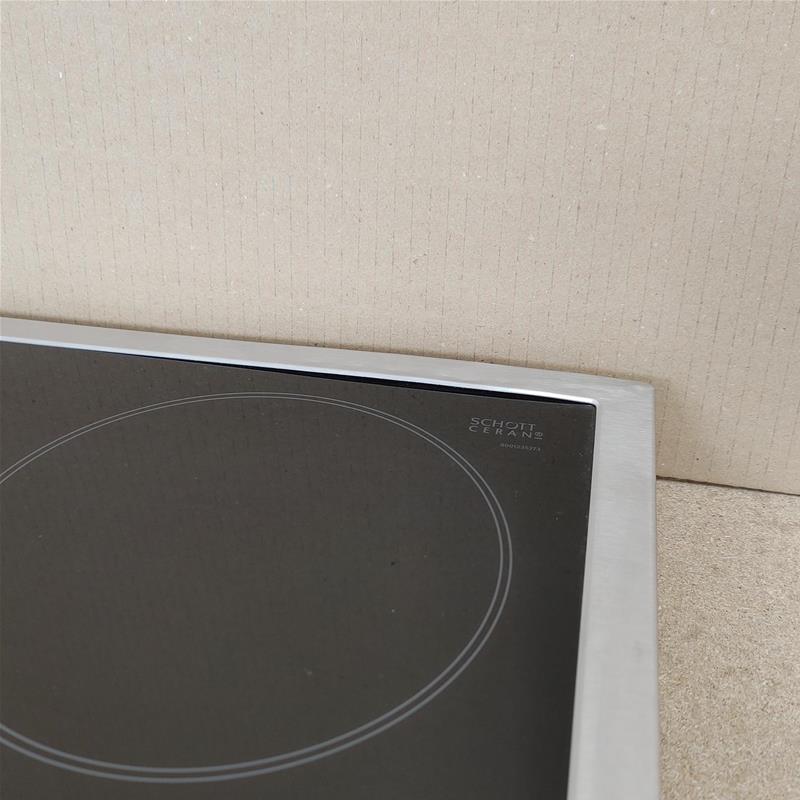 Bosch Serie 4 PKF645B17E piano cottura Nero Da incasso Ceramica 4 Fornello(i)