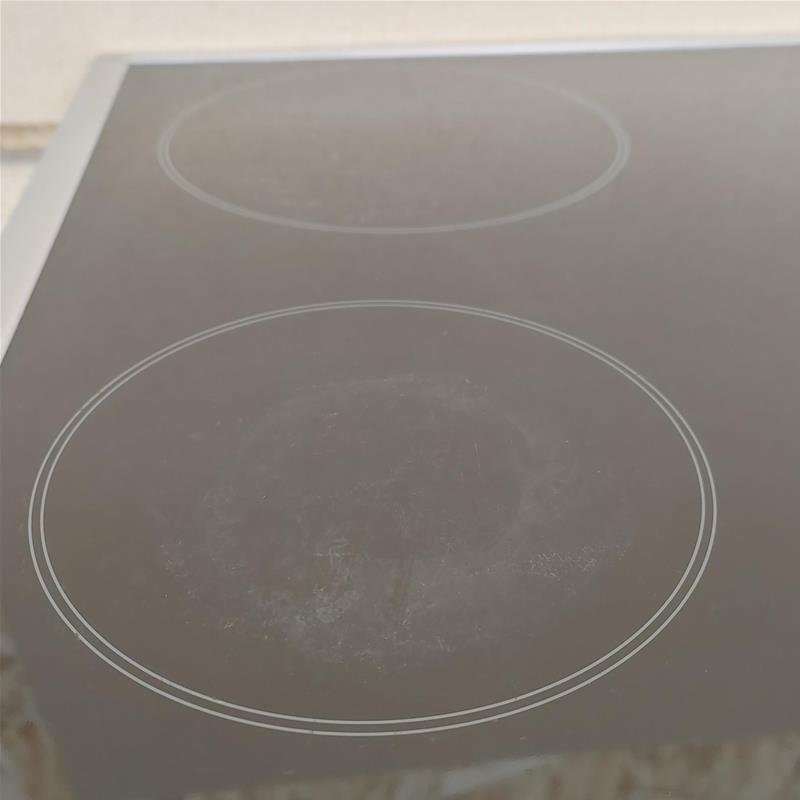 Bosch Serie 4 PKF645B17E piano cottura Nero Da incasso Ceramica 4 Fornello(i