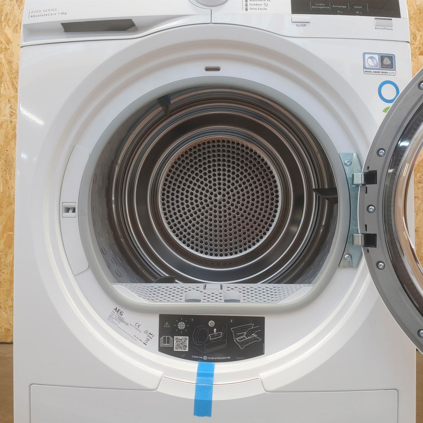 AEG TR8G82OW asciugatrice Libera installazione Caricamento frontale 8 kg A++ Bianco