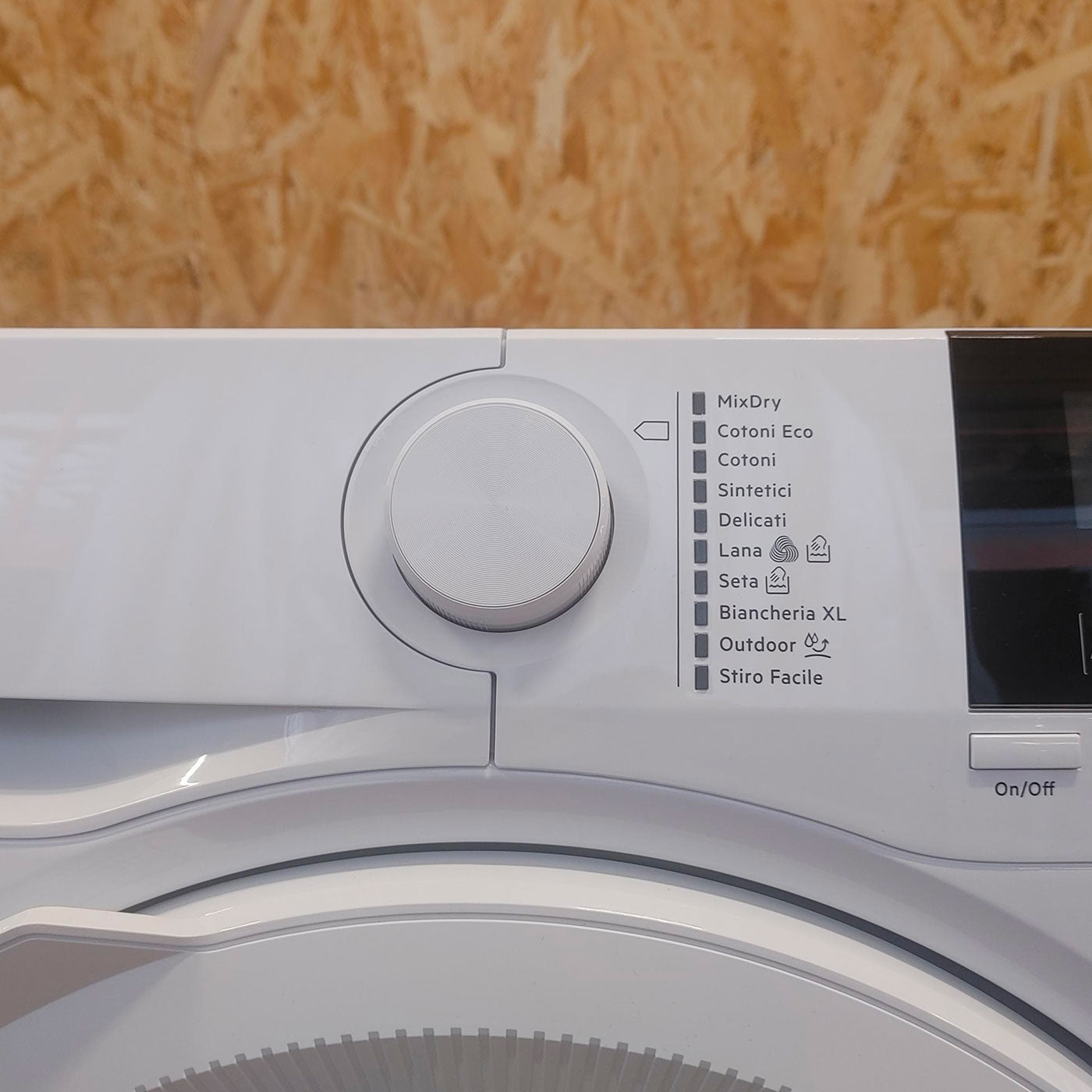 AEG TR8G82OW asciugatrice Libera installazione Caricamento frontale 8 kg A++ Bianco