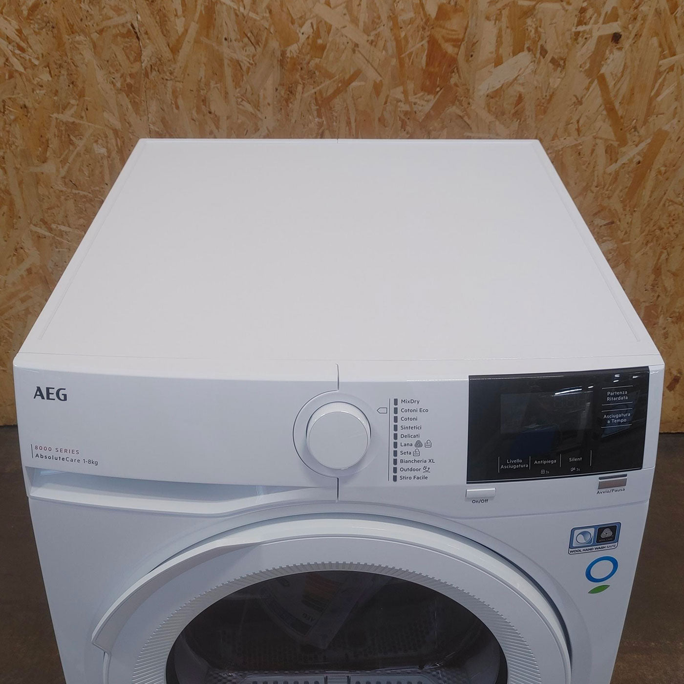 AEG TR8G82OW asciugatrice Libera installazione Caricamento frontale 8 kg A++ Bianco
