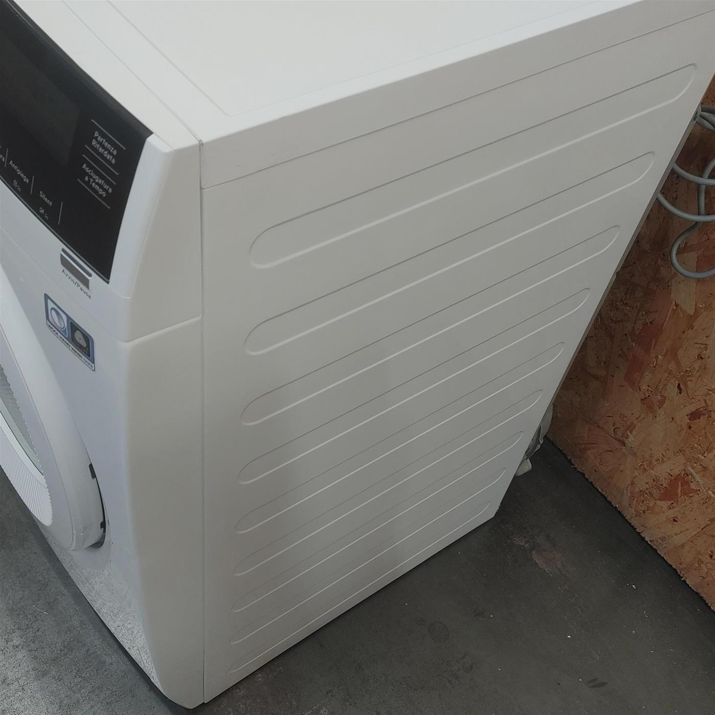 AEG TR8G83GW asciugatrice Libera installazione Carica frontale 8 kg A+++ Bianco