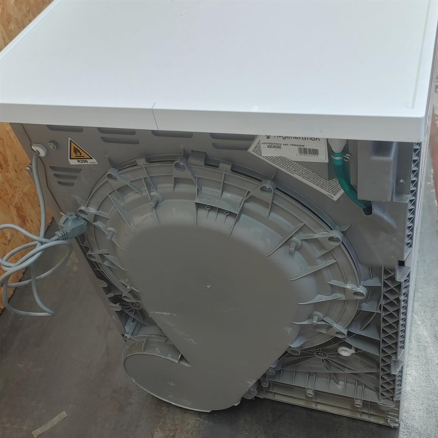 AEG TR8G83GW asciugatrice Libera installazione Carica frontale 8 kg A+++ Bianco