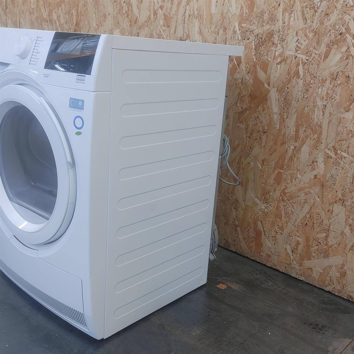 AEG TR8G83GW asciugatrice Libera installazione Carica frontale 8 kg A+++ Bianco