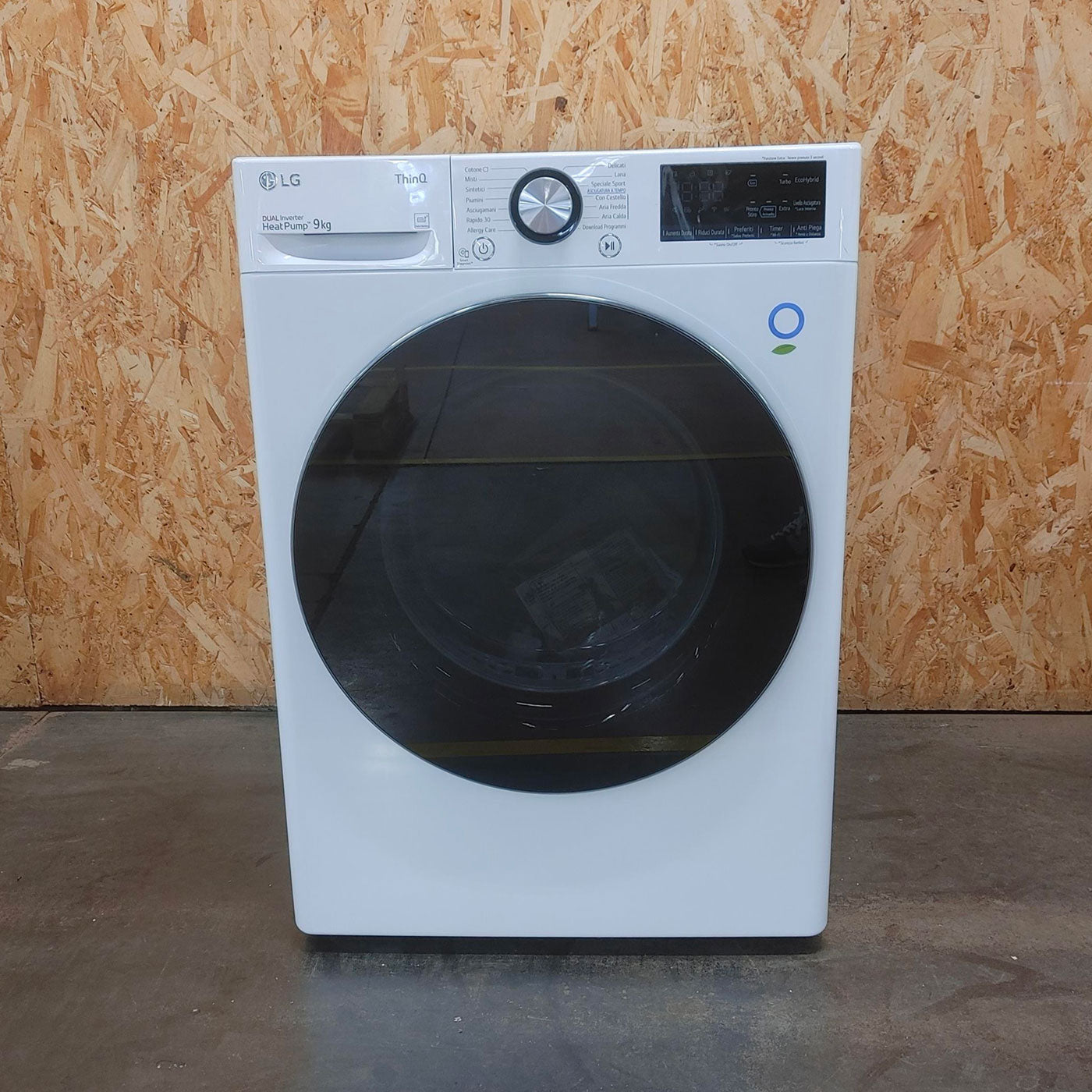 LG RC90V9AV2W Asciugatrice 9 kg Pompa di Calore Libera installazione Carica frontale A+++