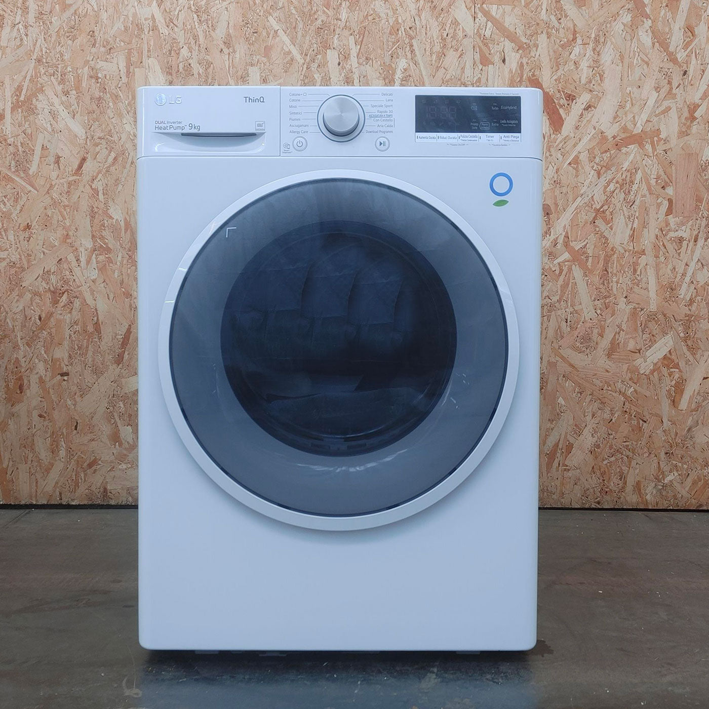LG RH90V9AVHN asciugatrice Libera installazione Caricamento frontale 9 kg A+++ Bianco
