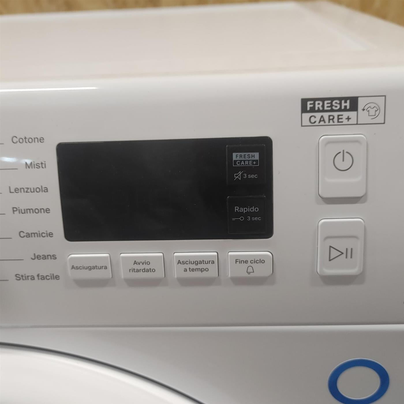 Asciugatrice Whirlpool FFTN M11 82 SPT Libera installazione Carica frontale 8 kg A++ Bianco