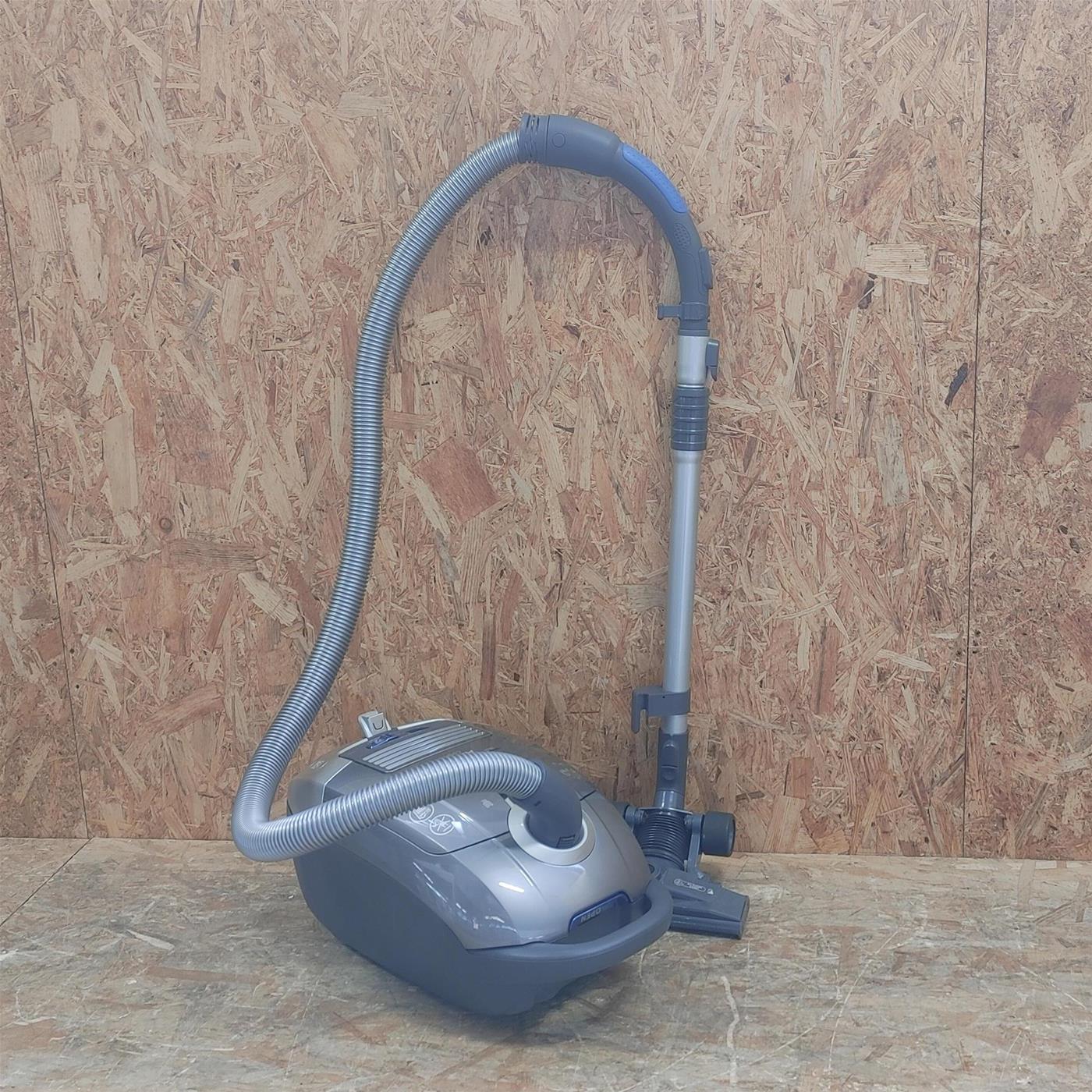 Aspirapolvere senza fili Hoover ATC18LI 011 Athos