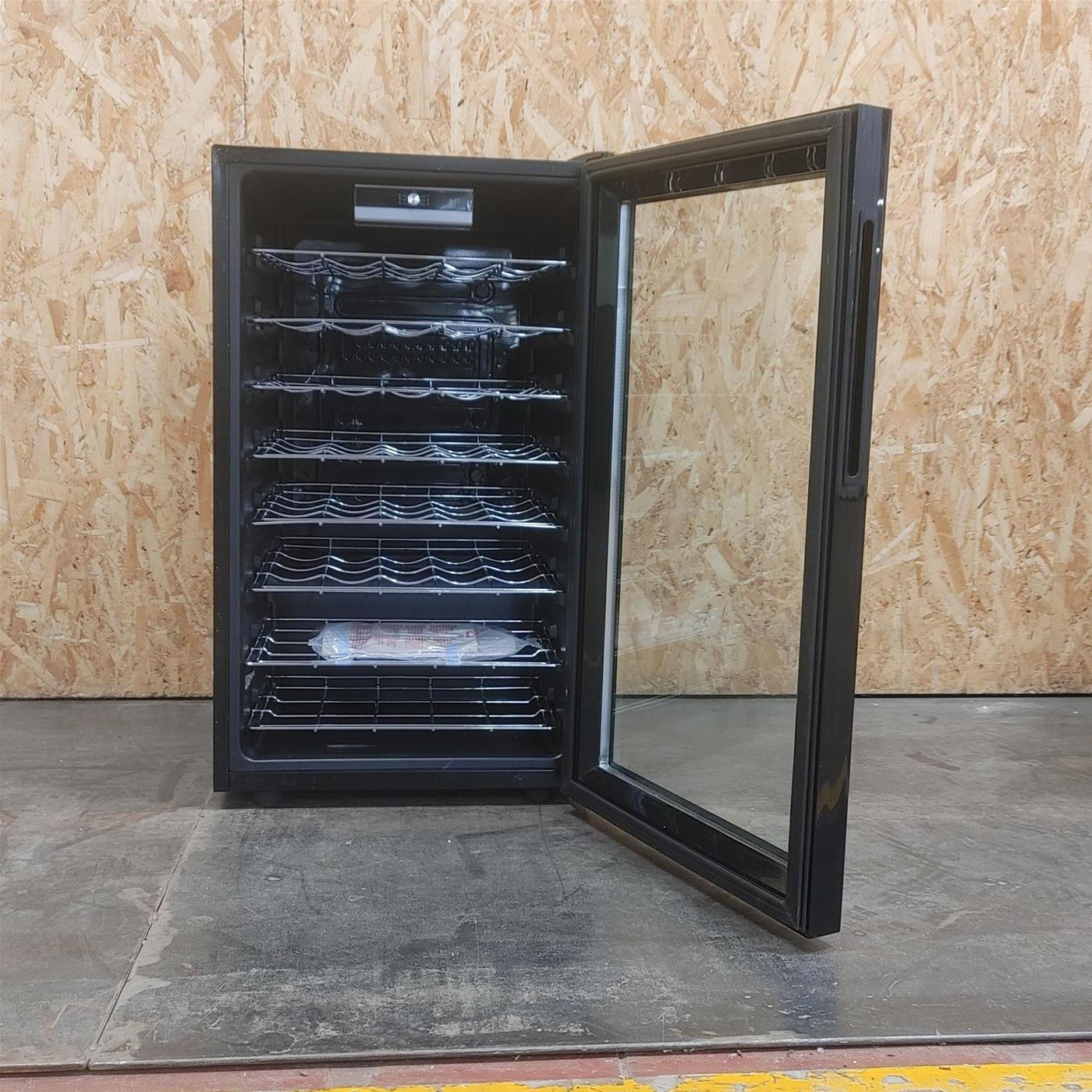 Cantinetta Vino Candy DiVino CWC 150 EM/N Libera installazione 41 bottiglie