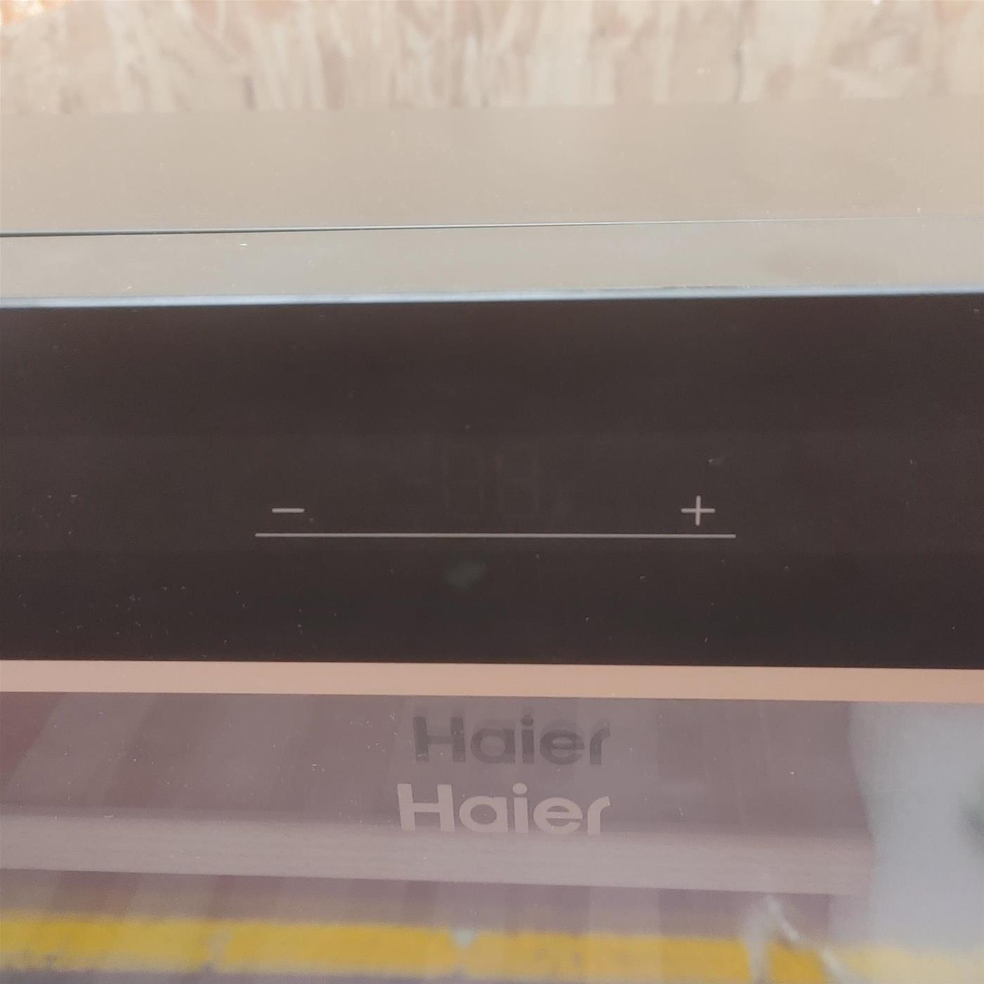 Cantinetta Vini Haier Wine Bank 50 Serie 5 HWS49GA 49 bottiglie