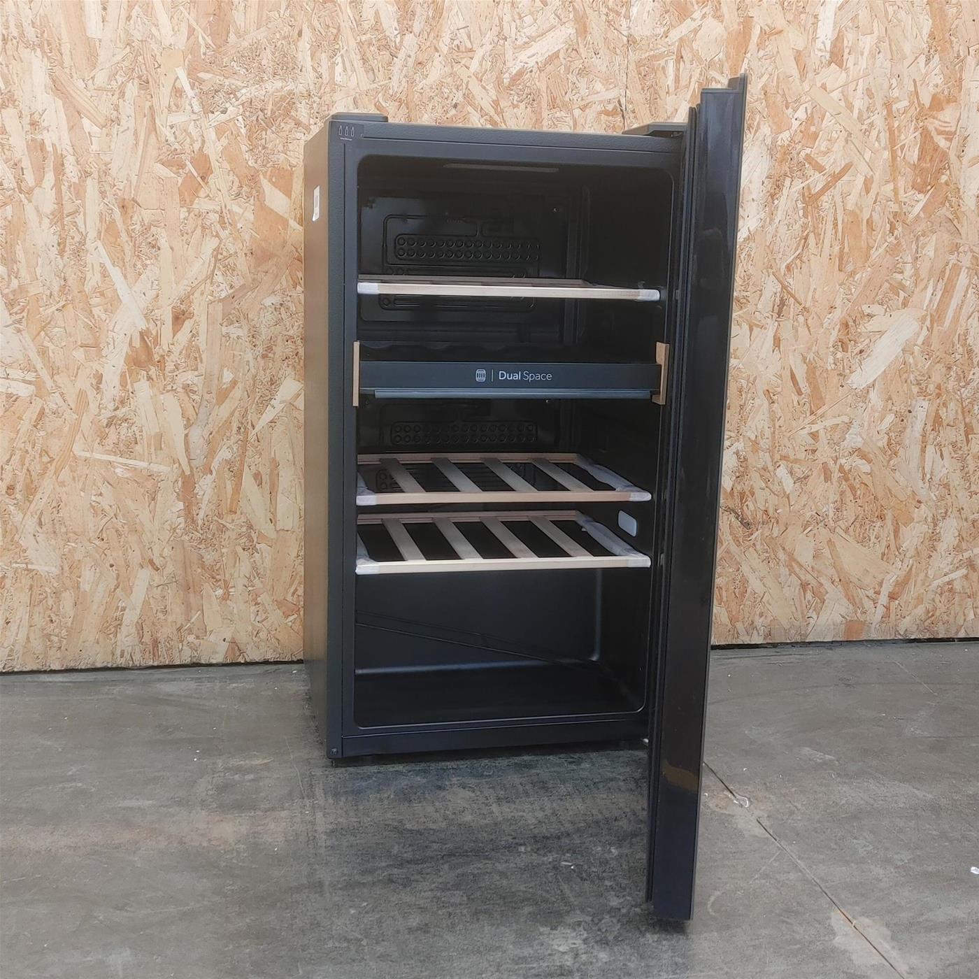 Cantinetta Vino Haier Wine Bank 50 Serie 3 HWS32GDG 32 bottiglie