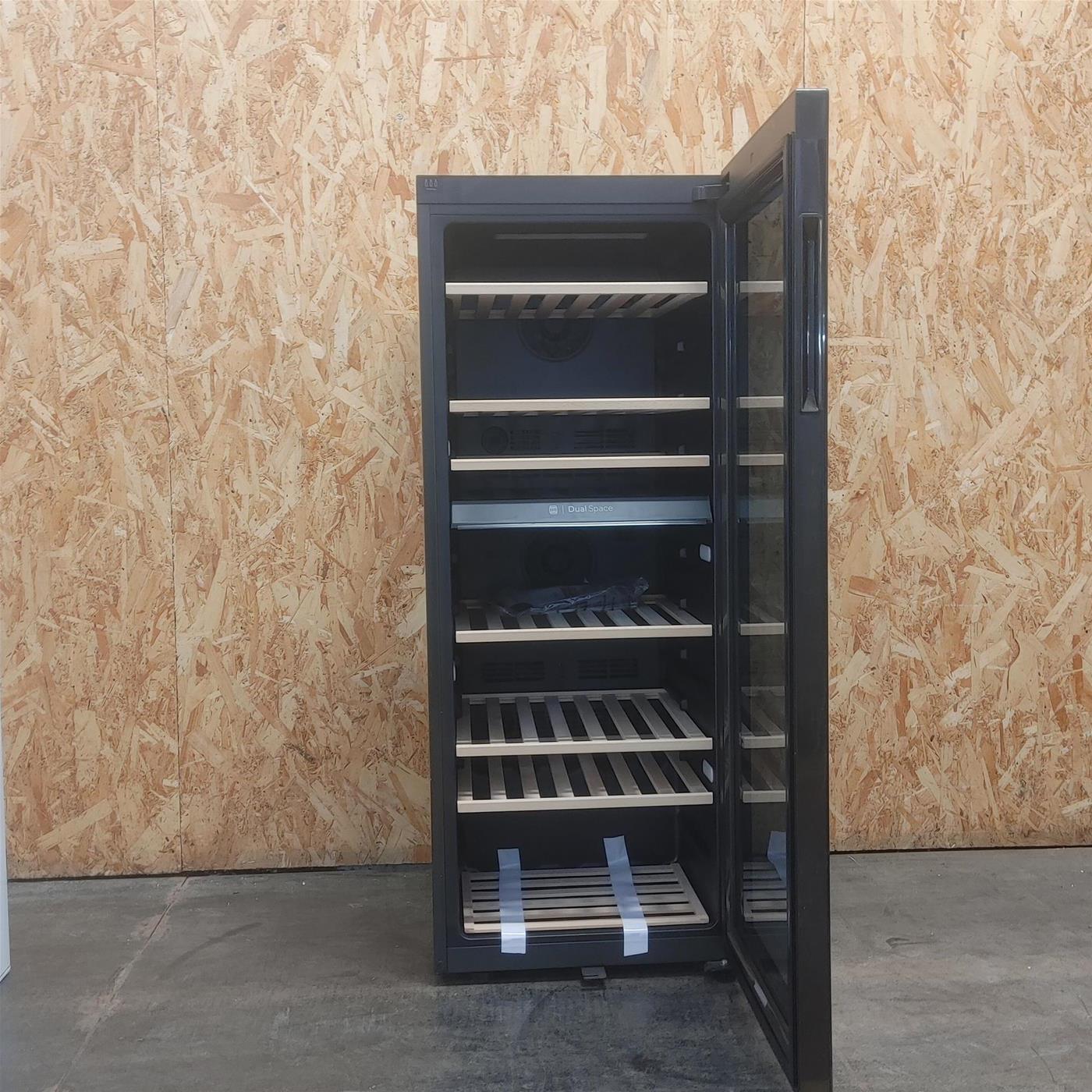 Cantinetta vino Haier Wine Bank 50 Serie 7 HWS77GDAU1 Compressore Libera installazione 77 bottiglie