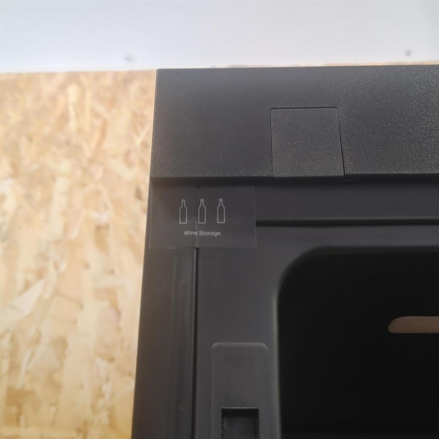 Cantinetta vino Haier Wine Bank 60 Serie 7 HWS247FAH1 Compressore Libera installazione 247 bottiglie